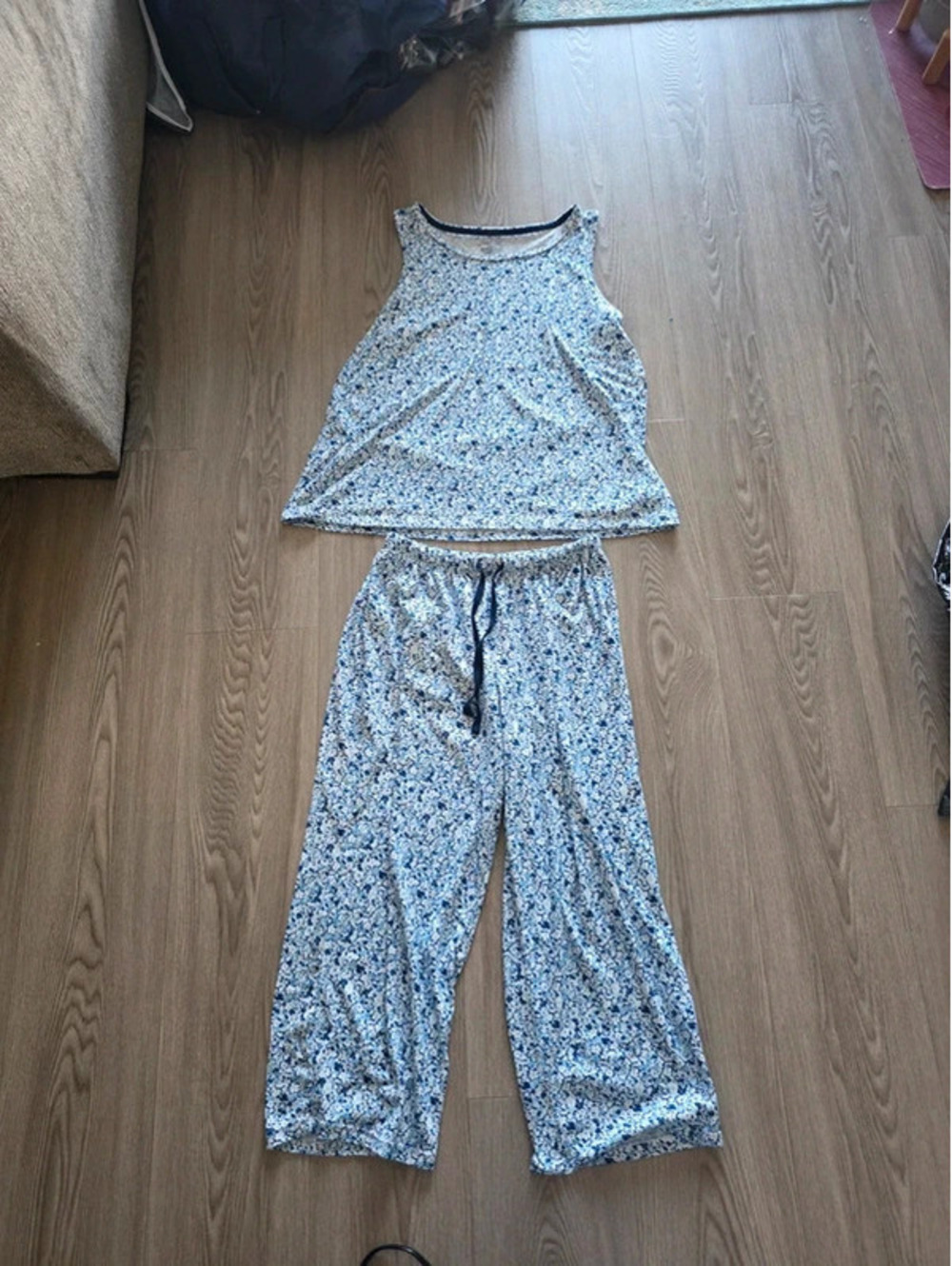 Hanes Floral Print Sleeveless Pajama Set with Drawstring Pants